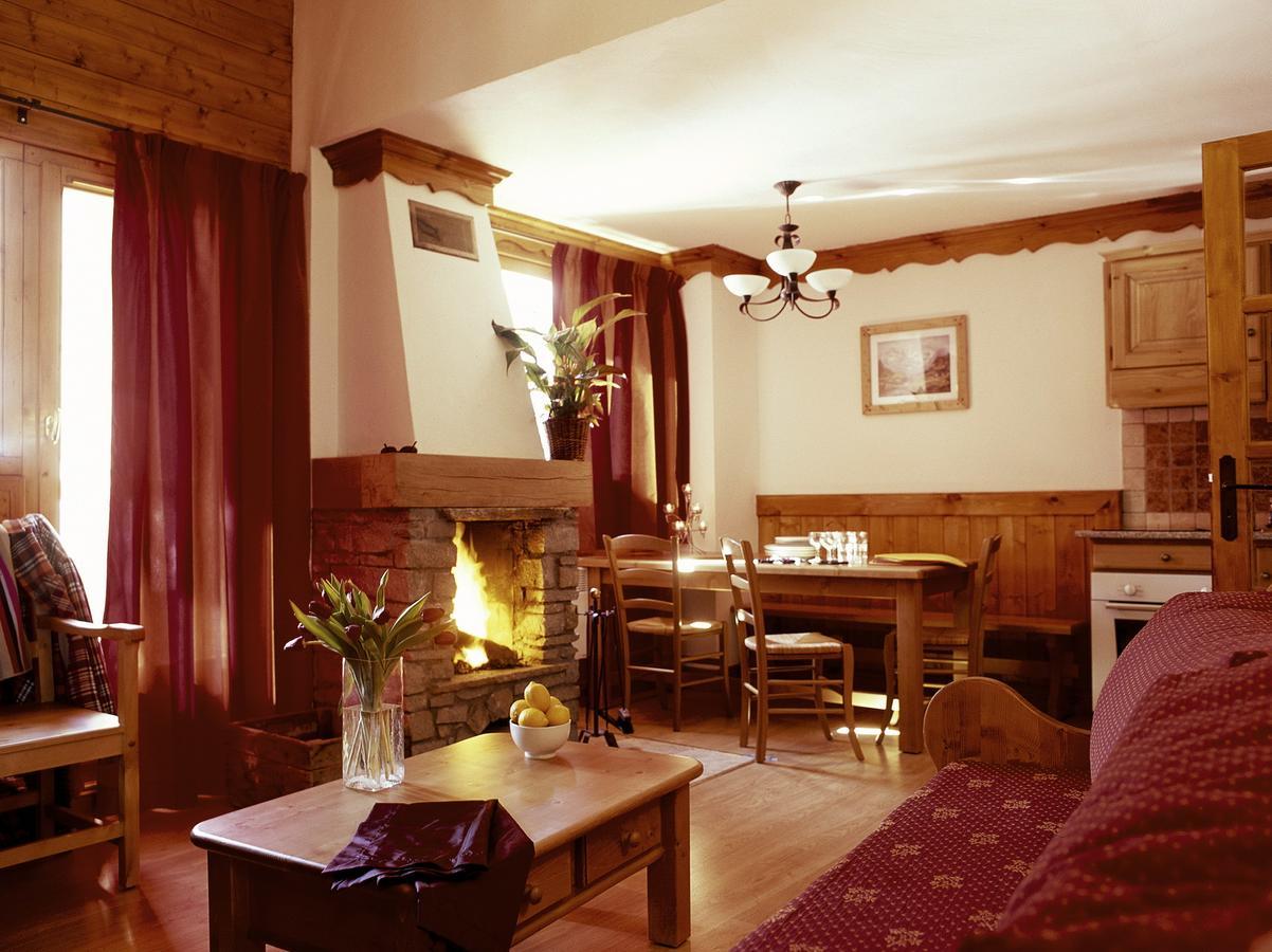 Chalet Des Neiges Oz En Oisans Oz ภายนอก รูปภาพ