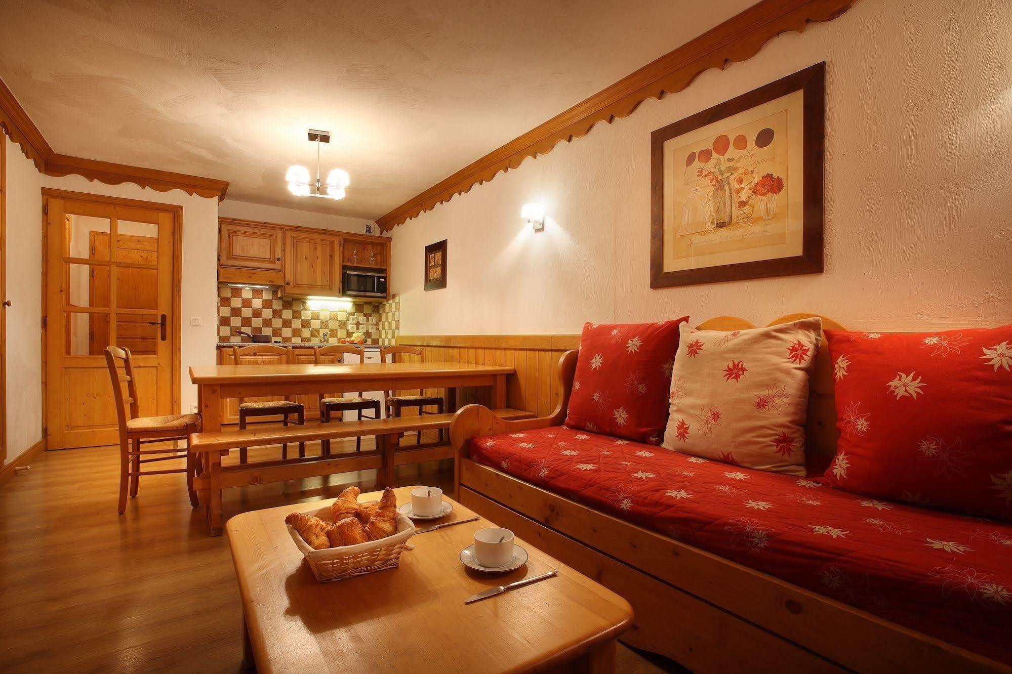 Chalet Des Neiges Oz En Oisans Oz ภายนอก รูปภาพ
